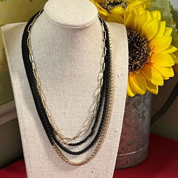 NWOT Elegant Gold &  Black Layered 3 Strand Necklace #j3 - Picture 2 of 7